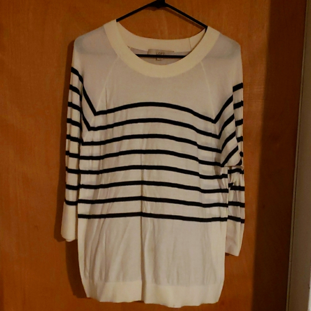 Large Loft Black & White Sweater